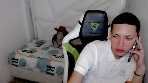 Street online show from March 14, 4:29 am