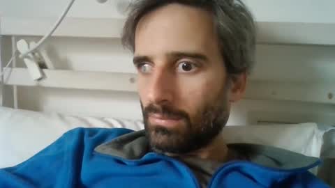 Snapshot of stroke1 chatting on February 13, 8:27 am stroke1 online show from February 13, 8:27 am