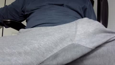 Snapshot of strokes_for_you chatting on April 13, 5:51 pm strokes_for_you online show from April 13, 5:51 pm