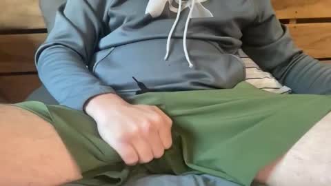 Snapshot of stroking33again chatting on October 27, 1:26 pm stroking33again online show from October 27, 1:26 pm