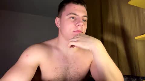 Strong Baby online show from December 3, 11:14 pm