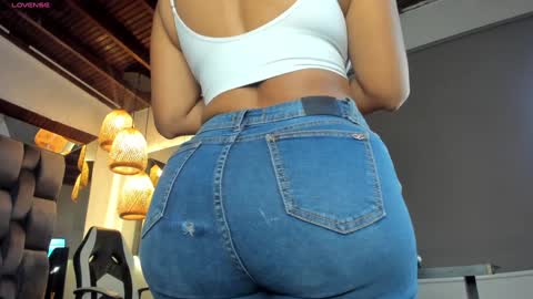 Alexa   online show from December 9, 11:15 am