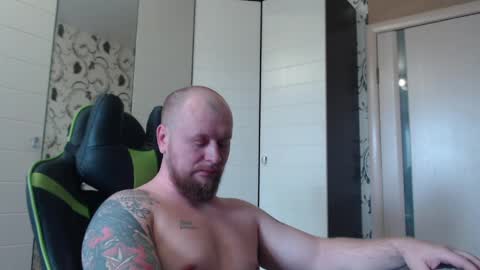Alex online show from May 2, 10:53 am