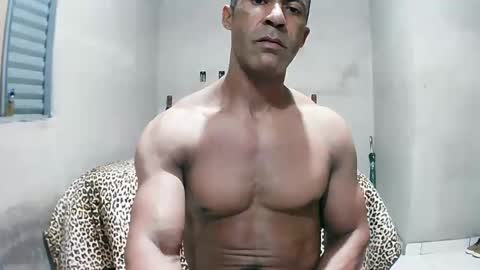 strongdaddyfantastic online show from April 15, 3:13 am