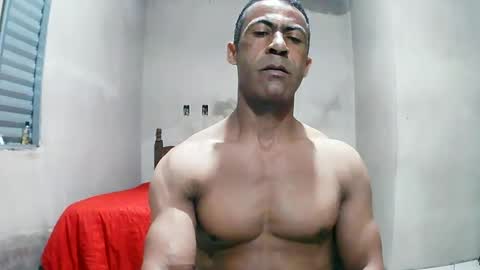 Snapshot of strongdaddyfantastic chatting on June 17, 11:49 pm strongdaddyfantastic online show from June 17, 11:49 pm