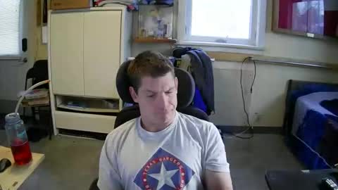 Snapshot of stturbo chatting on December 5, 3:30 pm stturbo online show from December 5, 3:30 pm