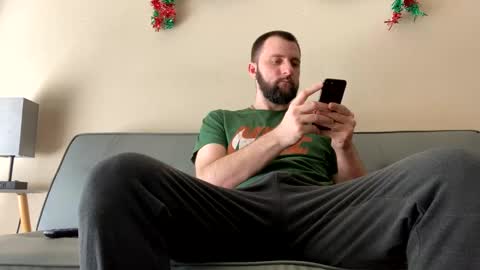 Snapshot of stud4u21 chatting on December 29, 5:54 pm stud4u21 online show from December 29, 5:54 pm