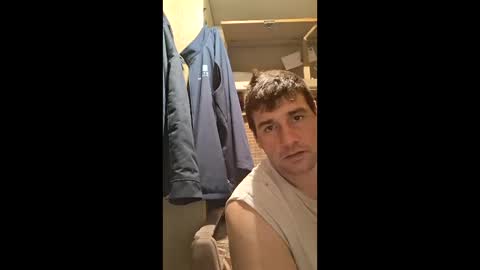 king of the castle online show from December 14, 1:55 am