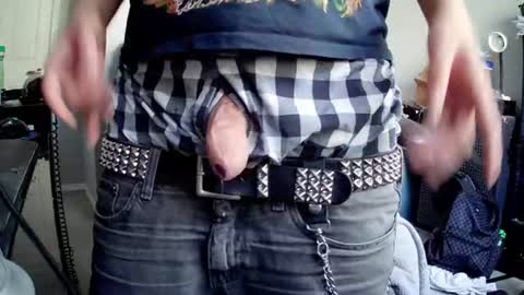 studbeltbro online show from July 31, 5:34 pm