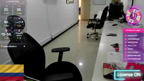 Snapshot of studcb_ chatting on June 25, 7:07 pm studcb_ online show from June 25, 7:07 pm