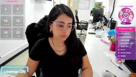 Snapshot of studcb_ chatting on July 25, 7:33 pm studcb_ online show from July 25, 7:33 pm