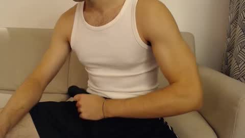 Stud From Paris online show from October 20, 5:35 pm
