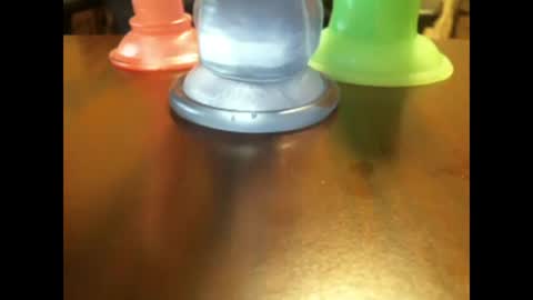 Snapshot of studinto chatting on January 1, 12:32 am BadBrad online show from January 1, 12:32 am