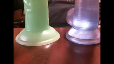 Snapshot of studinto chatting on March 9, 3:43 am BadBrad online show from March 9, 3:43 am