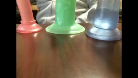 Snapshot of studinto chatting on October 12, 7:40 am BadBrad online show from October 12, 7:40 am