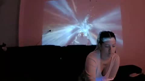 DORIANMAIRA online show from February 17, 9:56 am