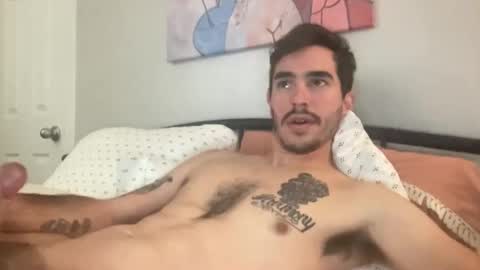 Snapshot of studleydooright420 chatting on December 13, 8:58 pm studleydooright420 online show from December 13, 8:58 pm