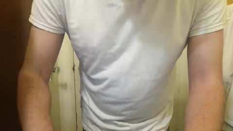 Snapshot of stuffsarecool chatting on March 8, 4:49 am Charlie online show from March 8, 4:49 am