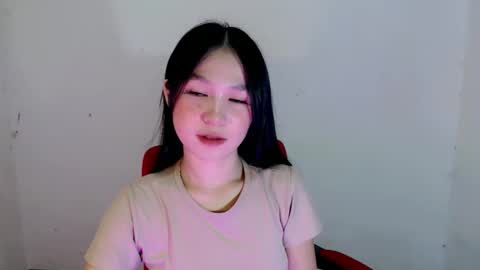 IM FLORIE online show from May 4, 8:54 am