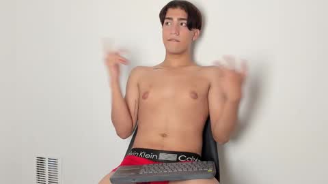 stwart_cum18 online show from February 4, 1:00 am