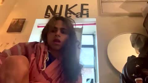 stxllaxcx online show from May 3, 1:39 pm
