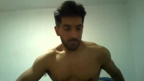 Snapshot of suaber_ chatting on November 5, 12:54 am suaber_ online show from November 5, 12:54 am