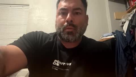 Snapshot of suavecito67 chatting on February 28, 6:10 am suavecito67 online show from February 28, 6:10 am