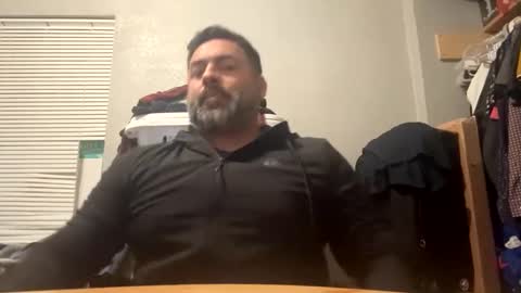 Snapshot of suavecito67 chatting on March 4, 2:49 am suavecito67 online show from March 4, 2:49 am