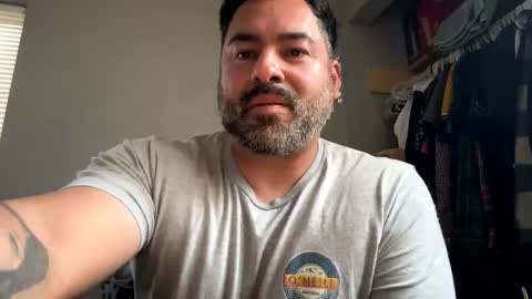 Snapshot of suavecito67 chatting on March 11, 12:54 am suavecito67 online show from March 11, 12:54 am