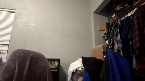 Snapshot of suavecito67 chatting on October 14, 2:23 am suavecito67 online show from October 14, 2:23 am