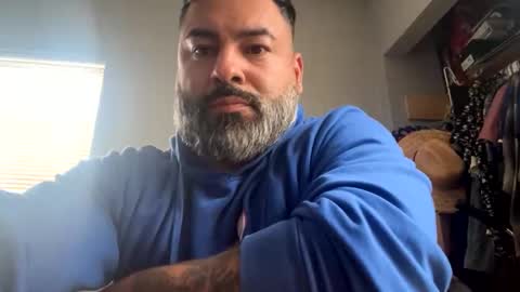 Snapshot of suavecito67 chatting on November 11, 4:07 pm suavecito67 online show from November 11, 4:07 pm