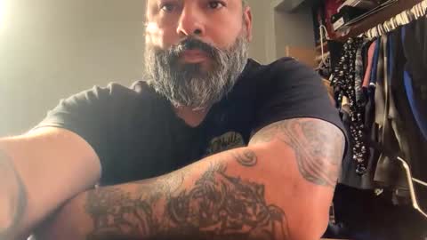 Snapshot of suavecito67 chatting on November 29, 5:16 pm suavecito67 online show from November 29, 5:16 pm