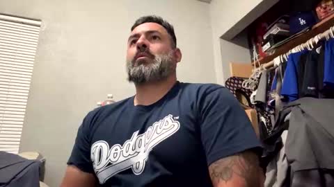 suavecito67 online show from April 29, 4:05 am