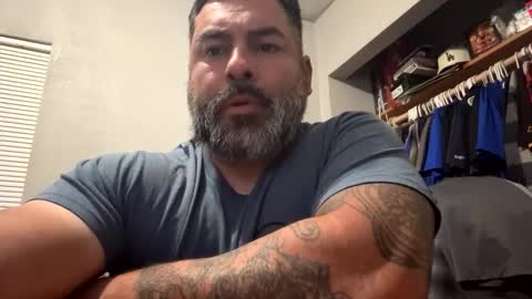 suavecito67 online show from April 30, 3:35 am