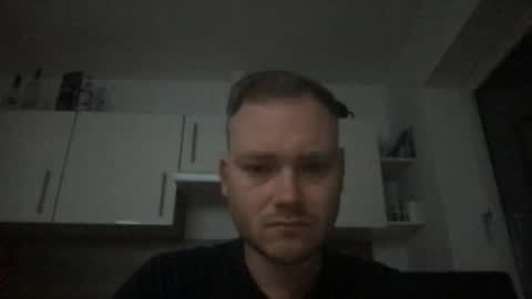 Snapshot of sub_austr chatting on March 4, 10:16 pm sub_austr online show from March 4, 10:16 pm