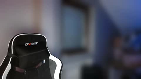 Snapshot of sub_austr chatting on November 29, 2:14 am sub_austr online show from November 29, 2:14 am