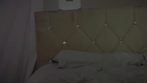 Snapshot of sub_boy221059 chatting on February 23, 4:54 am sub_boy221059 online show from February 23, 4:54 am