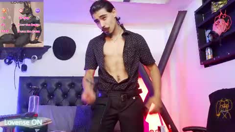 Snapshot of subarashi_ishi69 chatting on July 27, 6:59 pm subarashi_ishi69 online show from July 27, 6:59 pm