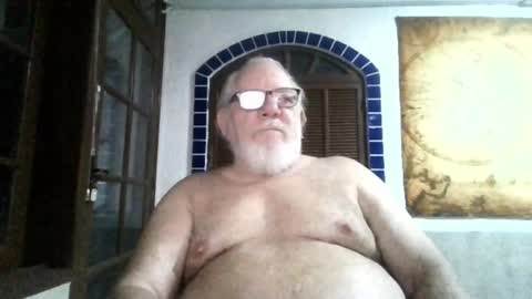 Snapshot of subbtmpig4u chatting on June 1, 11:39 pm SubBtmPig4U online show from June 1, 11:39 pm