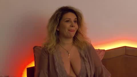 Carla online show from January 9, 10:51 am