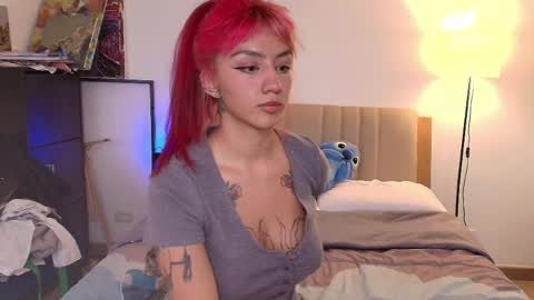Zoe online show from April 30, 10:36 pm