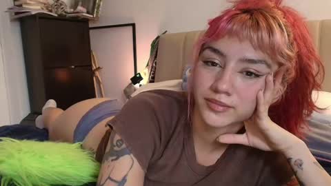 Zoe online show from May 23, 1:33 am