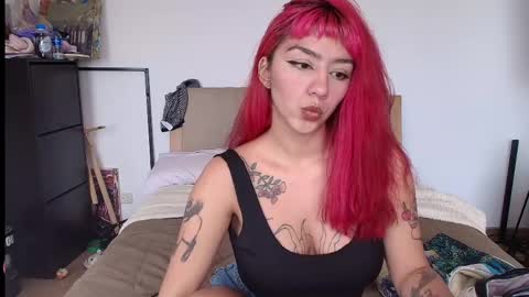 Zoe online show from June 2, 8:44 pm