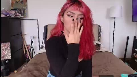 Zoe online show from June 15, 2:30 pm