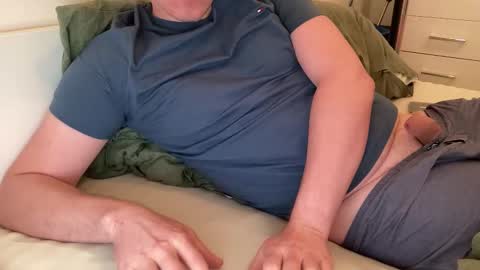 submissive199 online show from November 8, 4:29 pm