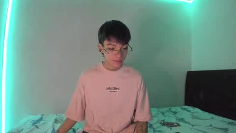 Snapshot of submissive_boyy_ chatting on January 12, 3:36 pm nico online show from January 12, 3:36 pm