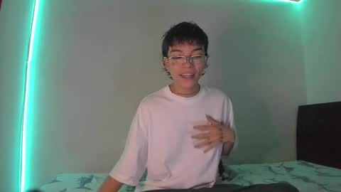 Snapshot of submissive_boyy_ chatting on January 29, 6:28 pm nico online show from January 29, 6:28 pm