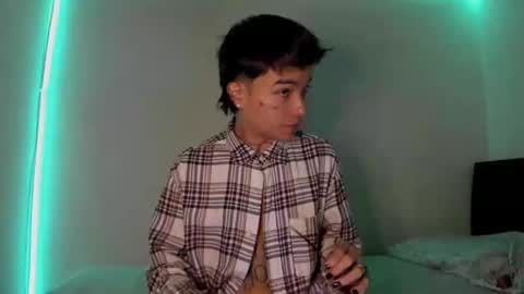 Snapshot of submissive_boyy_ chatting on February 10, 3:32 pm nico online show from February 10, 3:32 pm