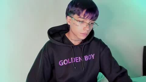 Snapshot of submissive_boyy_ chatting on February 19, 3:27 pm nico online show from February 19, 3:27 pm