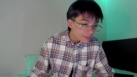 Snapshot of submissive_boyy_ chatting on February 28, 4:42 pm nico online show from February 28, 4:42 pm